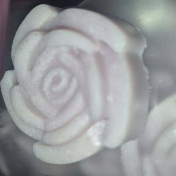 Wax Melts By Nugget - Picture 8 of 8